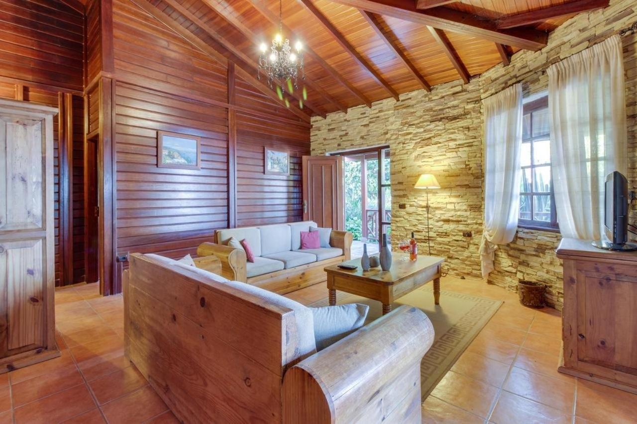 Villa Mimosa Arafo ภายนอก รูปภาพ